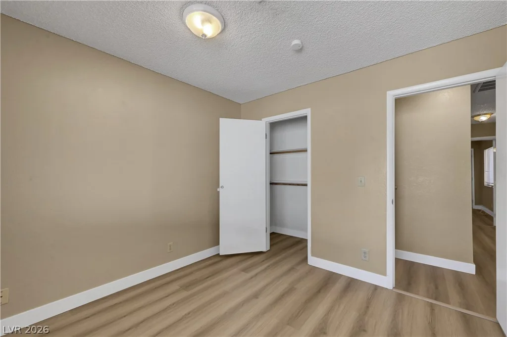 7016 Sylvan Oak, Las Vegas, NV 89147
