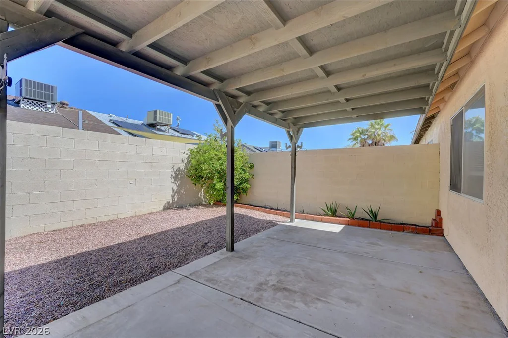 7016 Sylvan Oak, Las Vegas, NV 89147