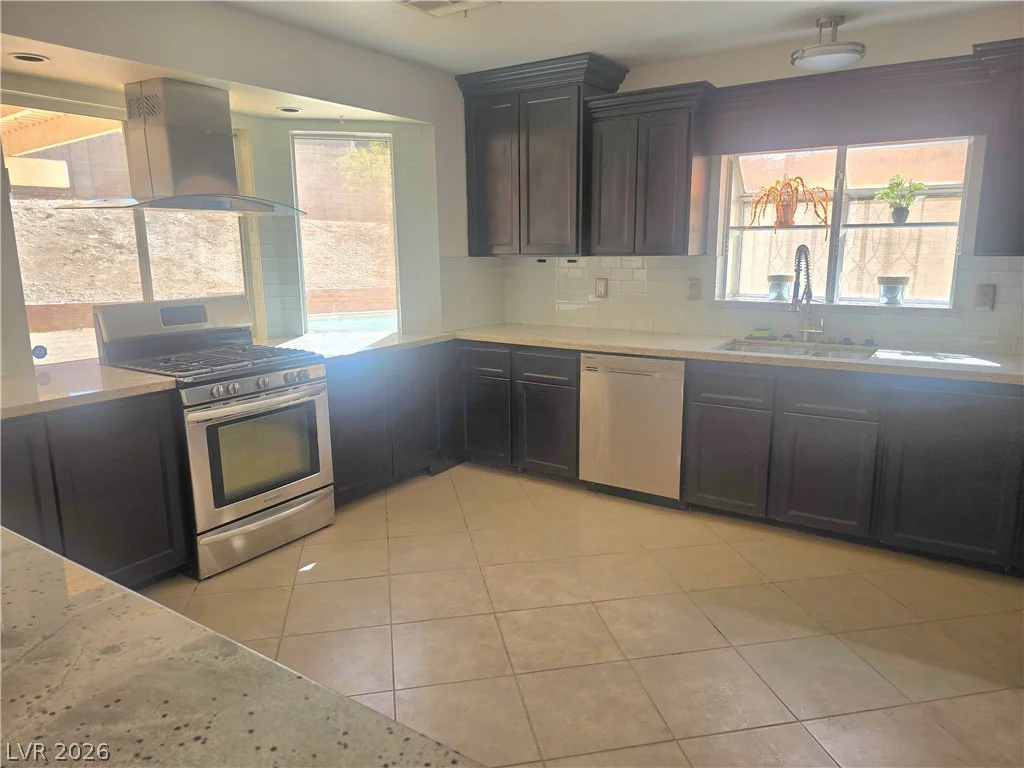 7293 Alsop, Las Vegas, NV 89156