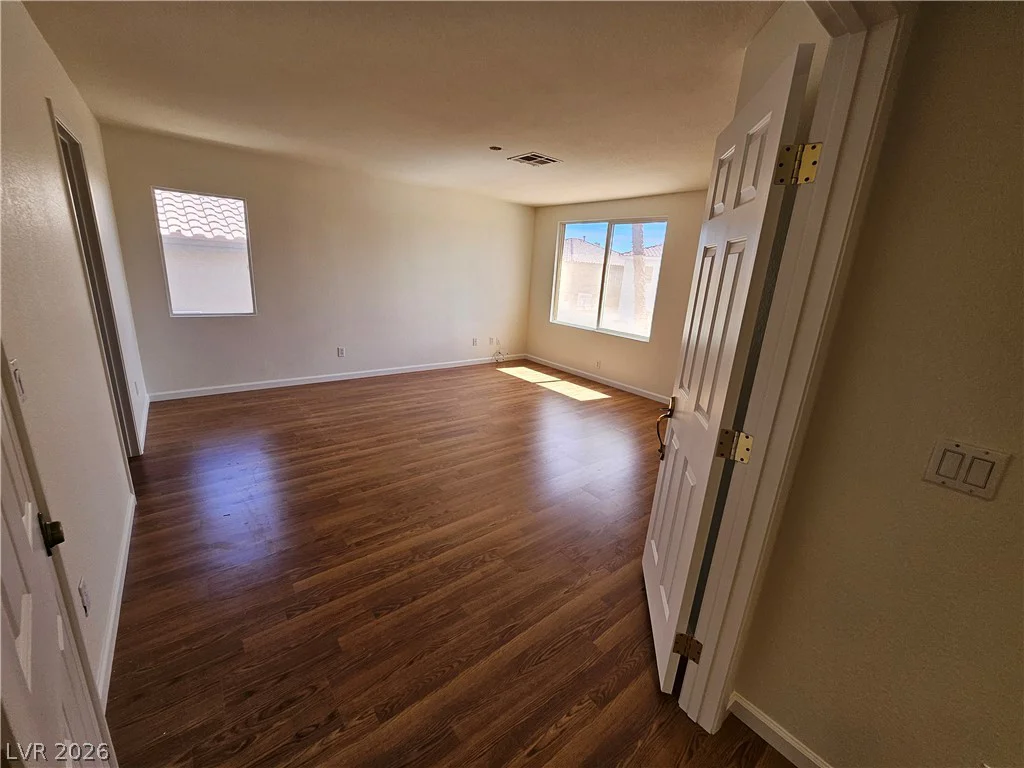 9763 Shadymill Ave, Las Vegas, NV 89148