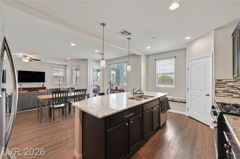 2486 Dragon Fire, Henderson, NV 89052