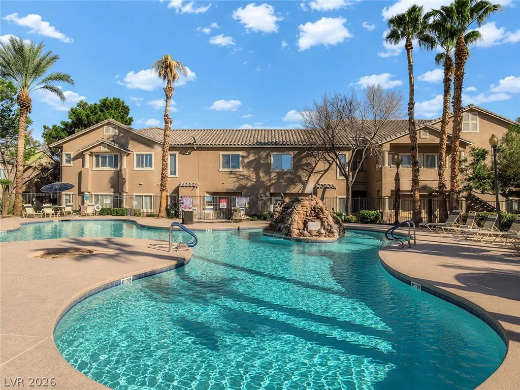 2153 Quarry Ridge, Las Vegas, NV 89117
