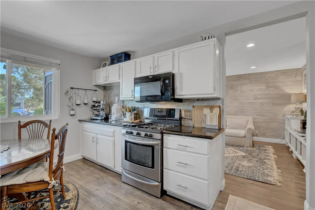 6304 Molino, Las Vegas, NV 89108