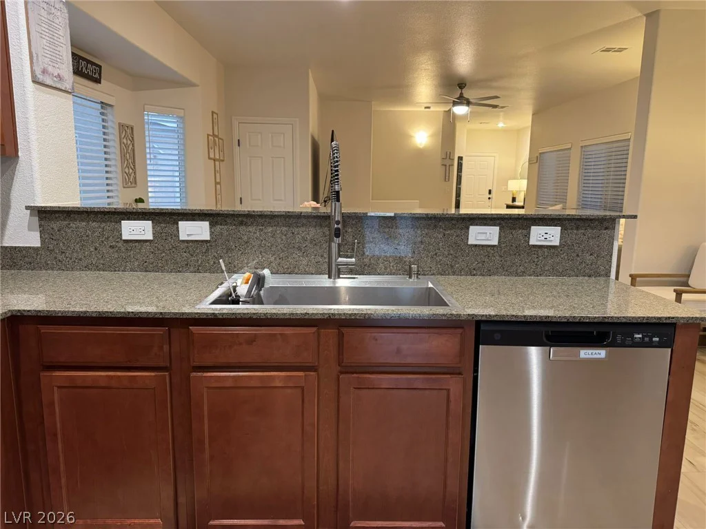 5037 Lower Falls, Las Vegas, NV 89141