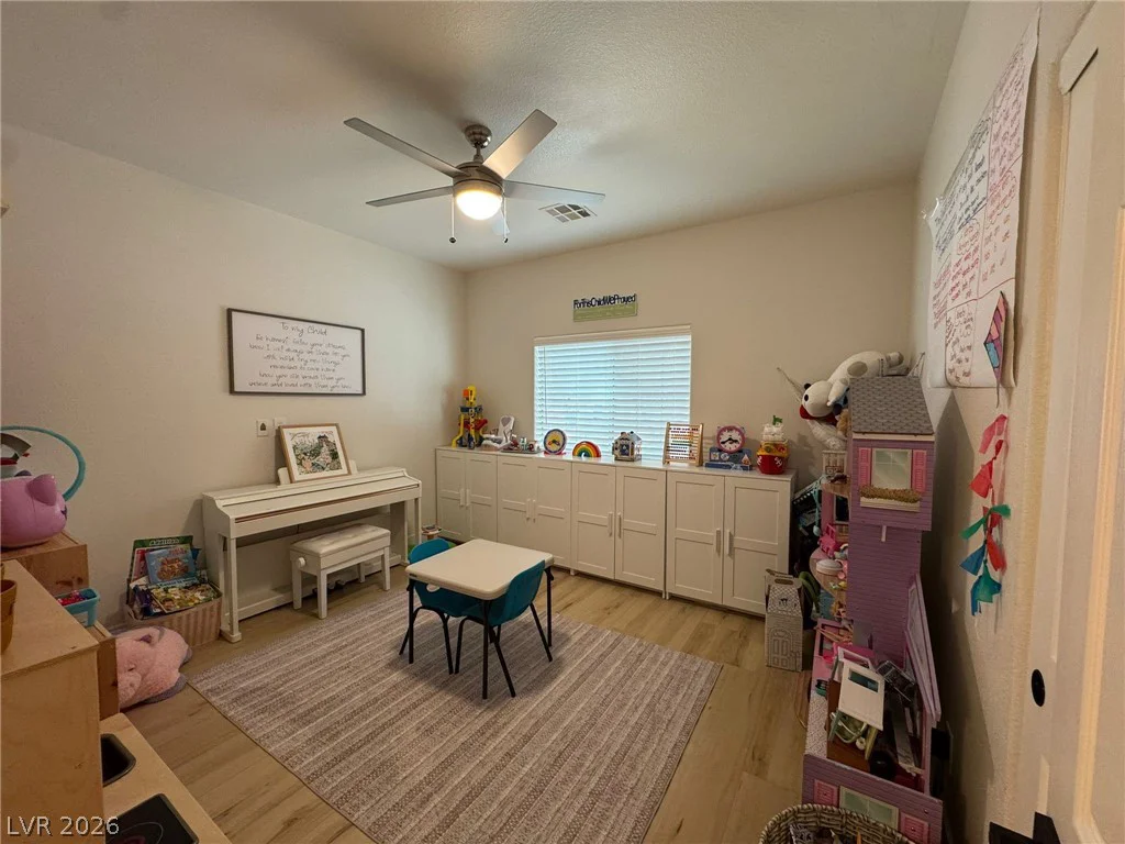 5037 Lower Falls, Las Vegas, NV 89141