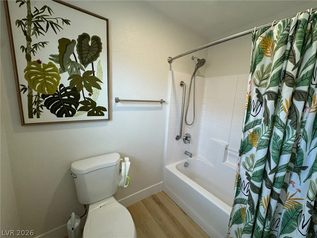 5037 Lower Falls, Las Vegas, NV 89141