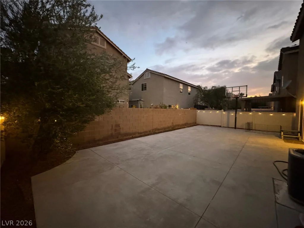 5037 Lower Falls, Las Vegas, NV 89141