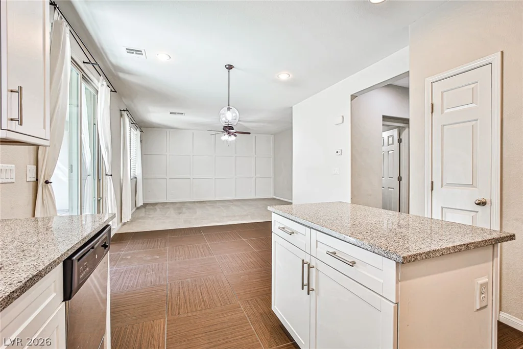 10567 Tranquil Glade, Las Vegas, NV 89135