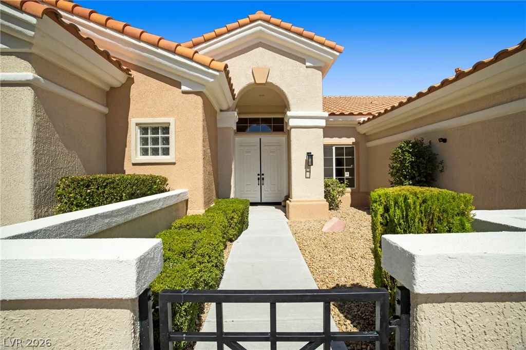 10648 Clarion, Las Vegas, NV 89134
