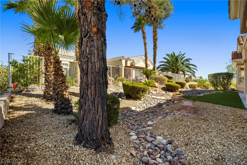 10648 Clarion, Las Vegas, NV 89134