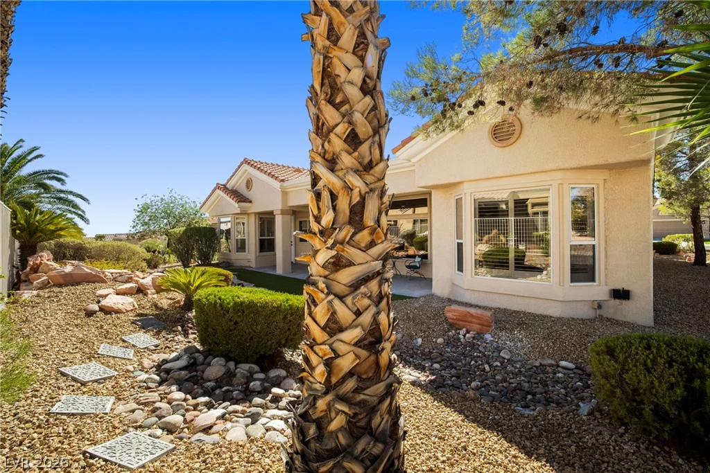 10648 Clarion, Las Vegas, NV 89134