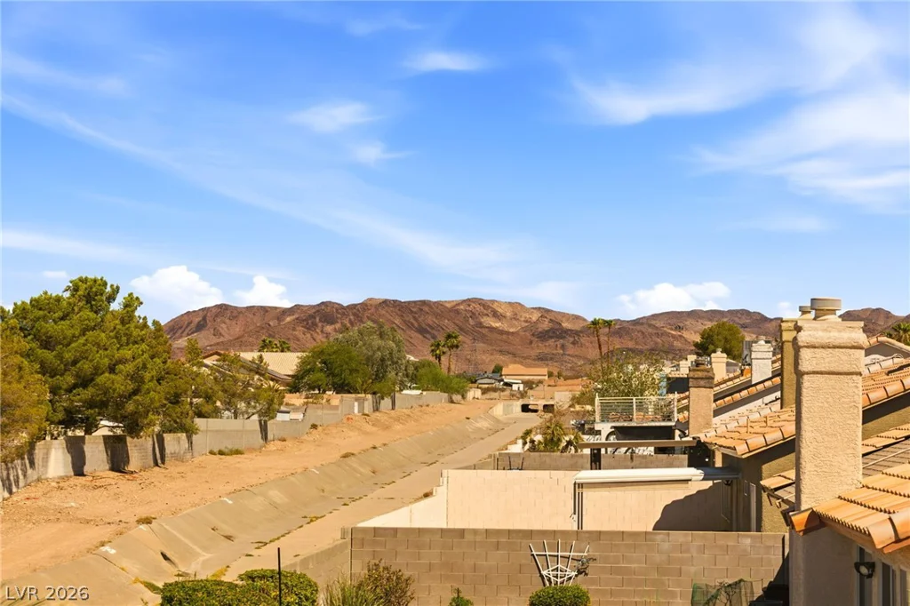 904 Shadowfax, Henderson, NV 89015
