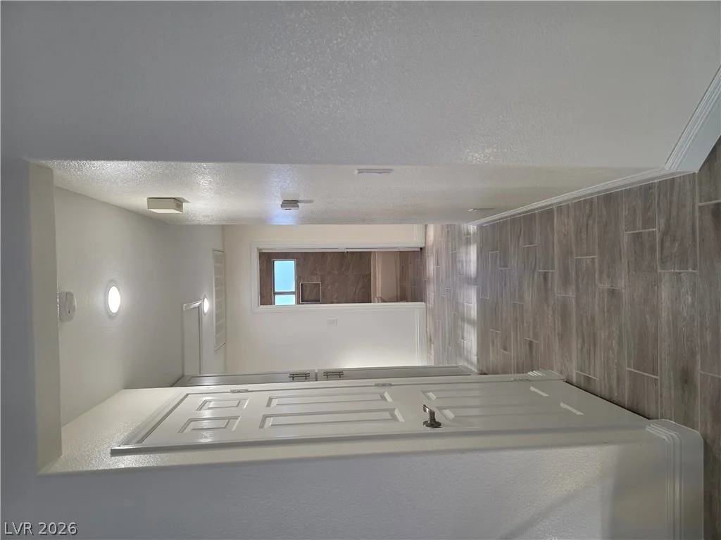 3640 Valley, North Las Vegas, NV 89032