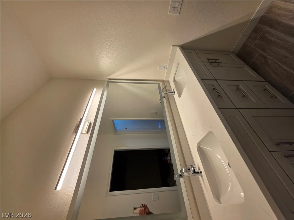3640 Valley, North Las Vegas, NV 89032