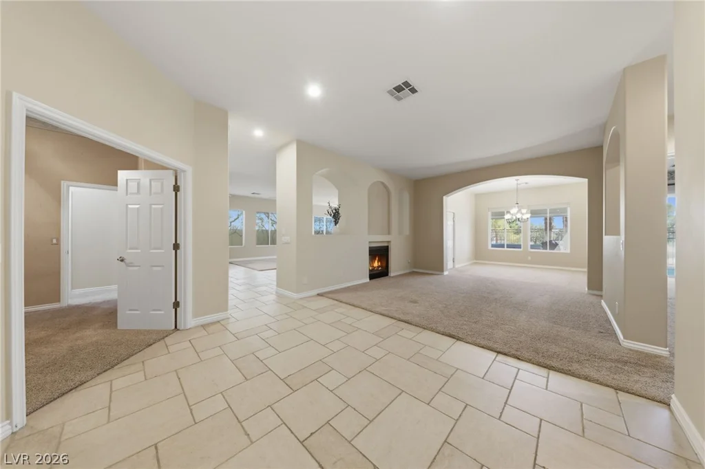 62 Cascade Lake, Las Vegas, NV 89148