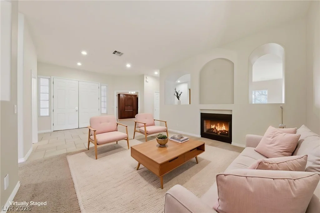 62 Cascade Lake, Las Vegas, NV 89148