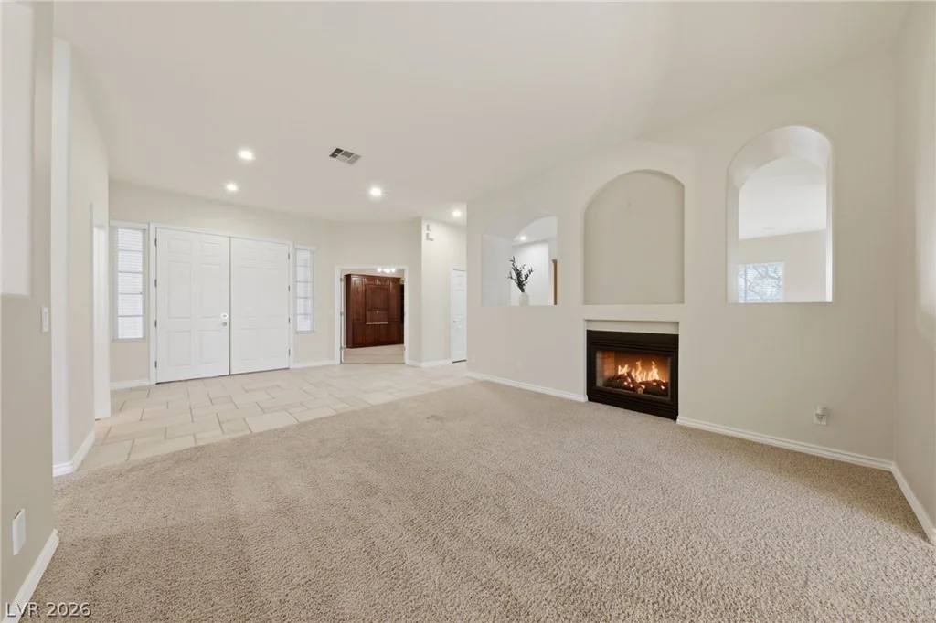 62 Cascade Lake, Las Vegas, NV 89148