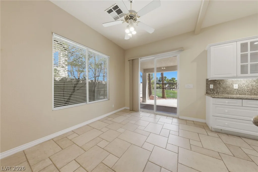 62 Cascade Lake, Las Vegas, NV 89148