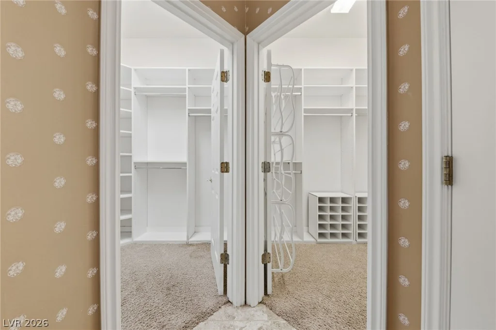 62 Cascade Lake, Las Vegas, NV 89148