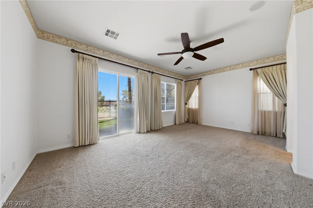 62 Cascade Lake, Las Vegas, NV 89148