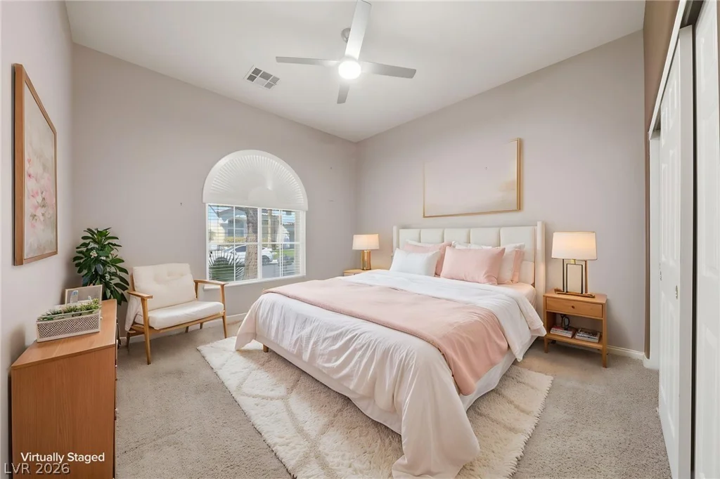 62 Cascade Lake, Las Vegas, NV 89148