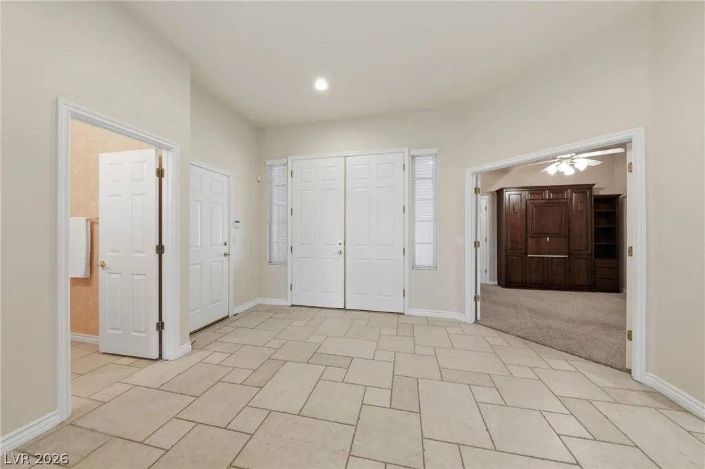 62 Cascade Lake, Las Vegas, NV 89148
