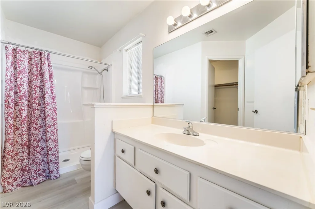 1909 Plumas, Las Vegas, NV 89108