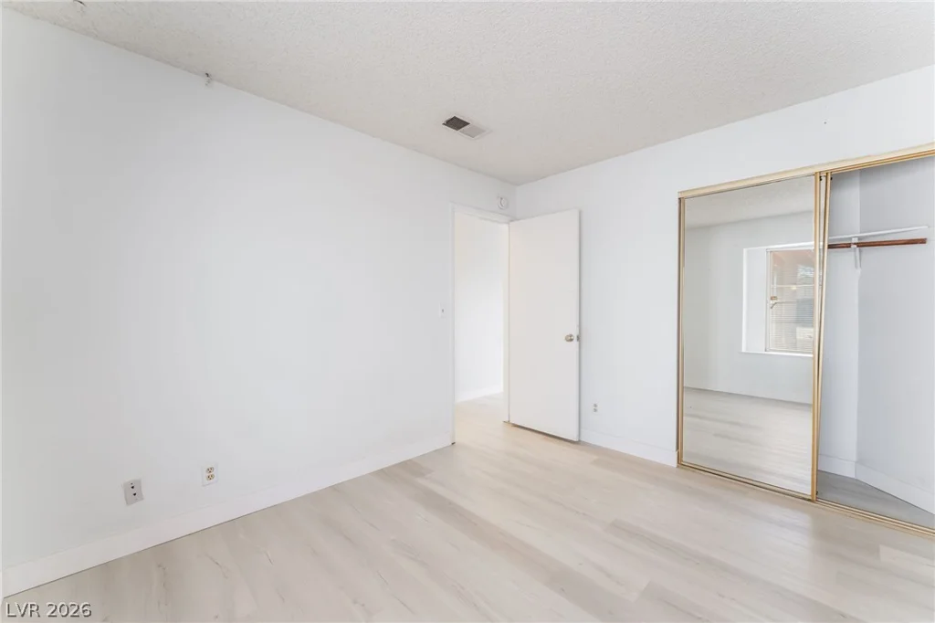 1909 Plumas, Las Vegas, NV 89108