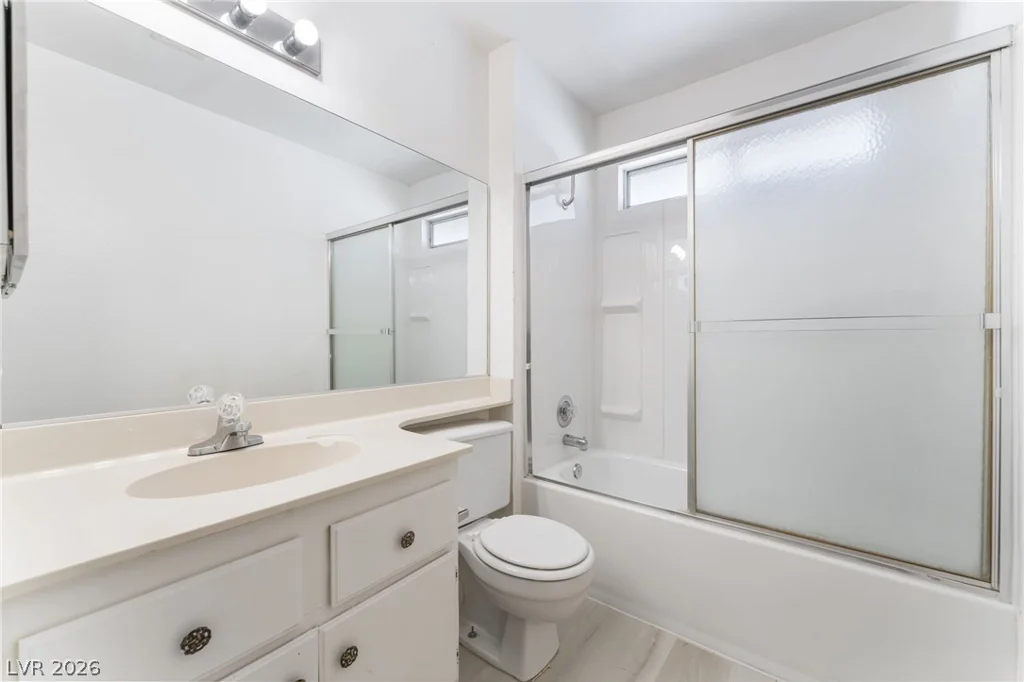 1909 Plumas, Las Vegas, NV 89108
