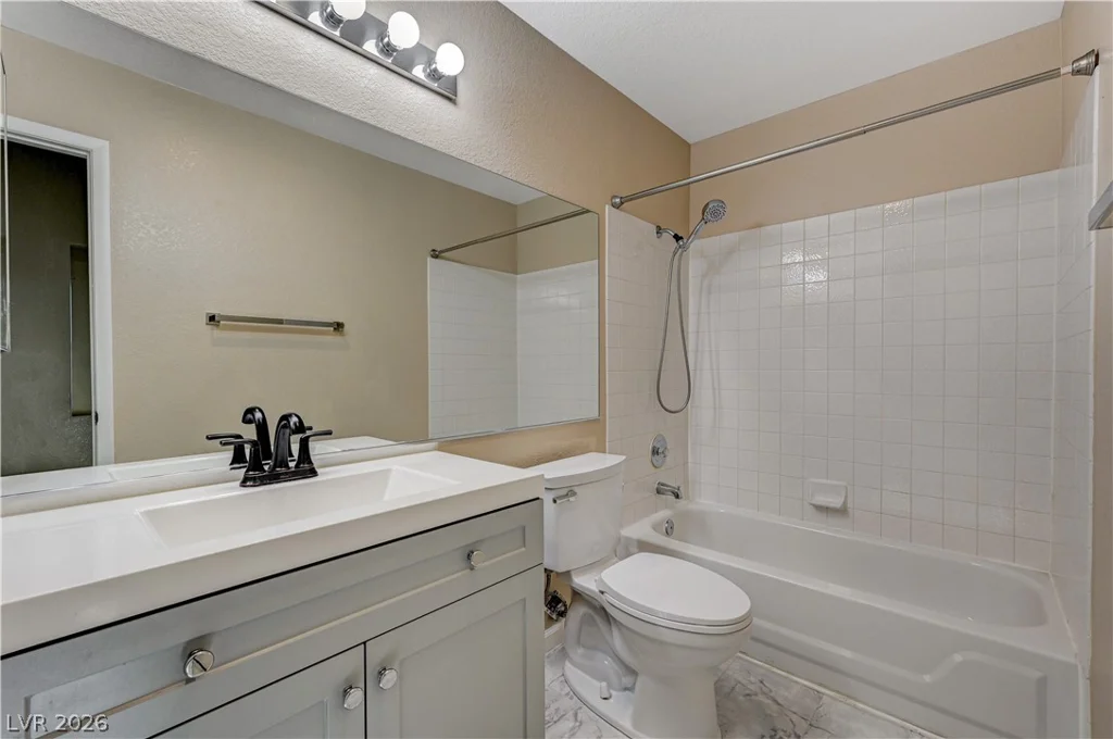 4033 Cape Sand, Las Vegas, NV 89108