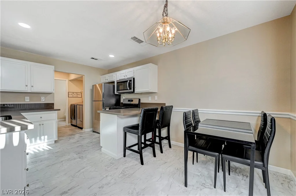 4033 Cape Sand, Las Vegas, NV 89108