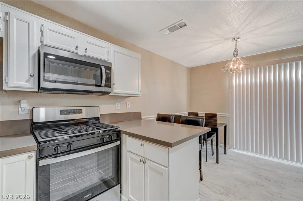 4033 Cape Sand, Las Vegas, NV 89108