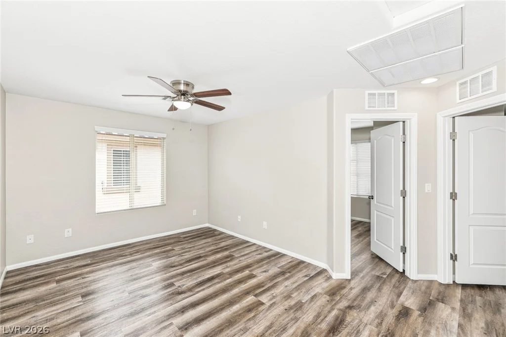 6374 Point Isabel, Las Vegas, NV 89122