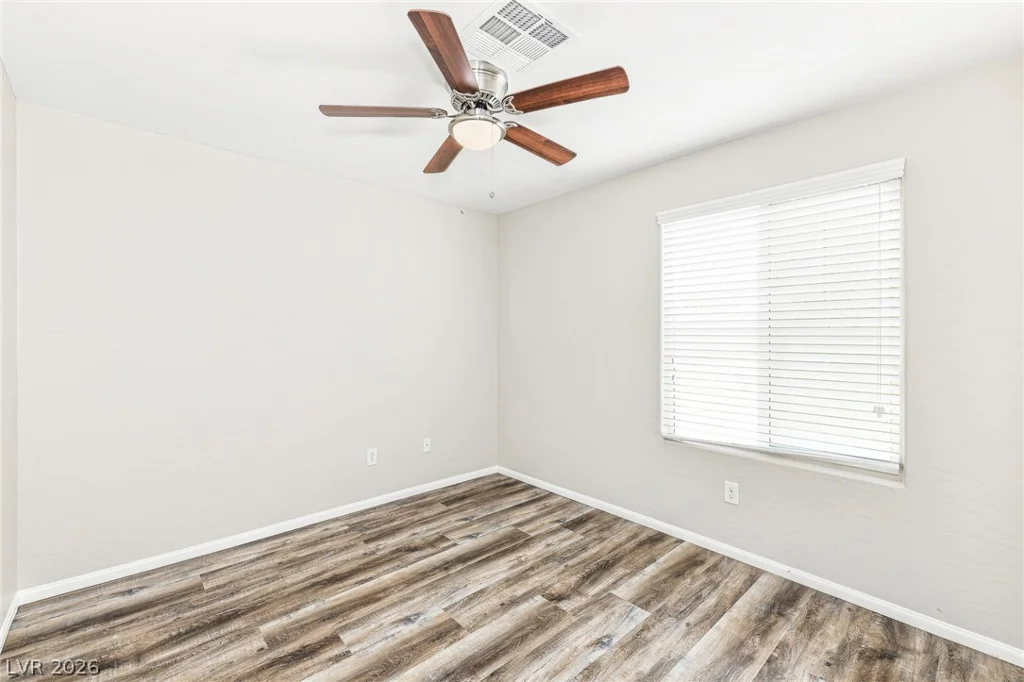 6374 Point Isabel, Las Vegas, NV 89122