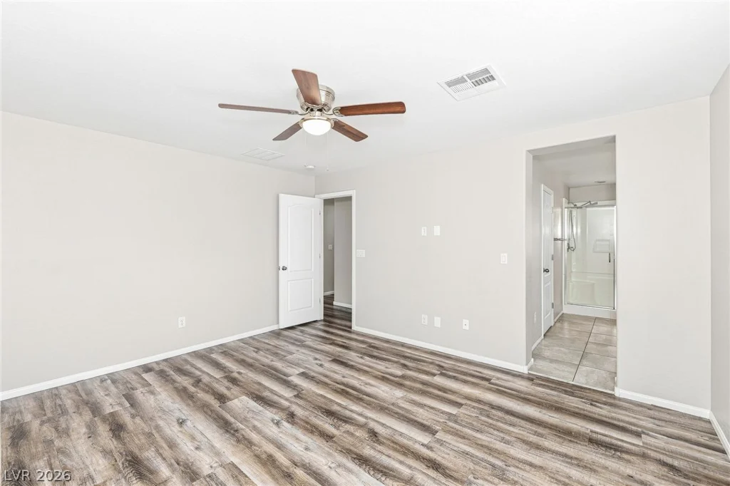 6374 Point Isabel, Las Vegas, NV 89122
