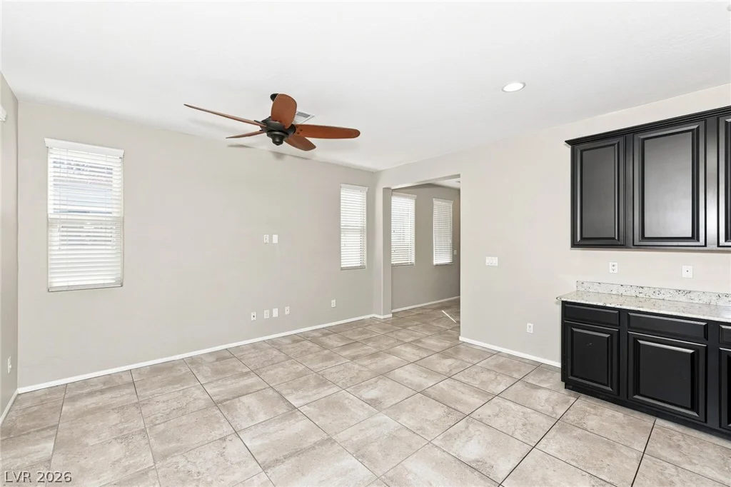 6374 Point Isabel, Las Vegas, NV 89122