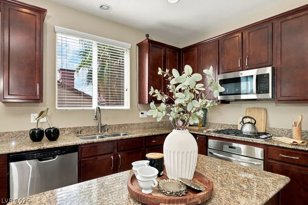 10931 Sardinia Sands, Las Vegas, NV 89141