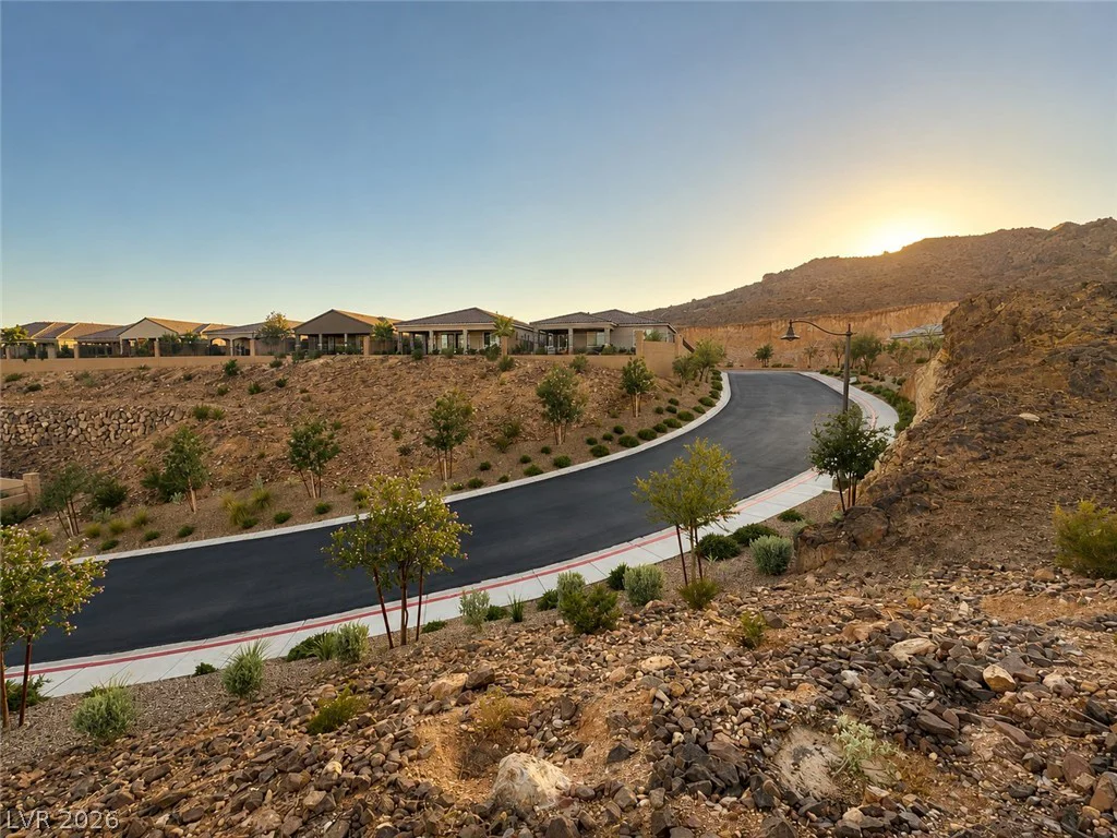 89 Cathedral Wash, Henderson, NV 89011