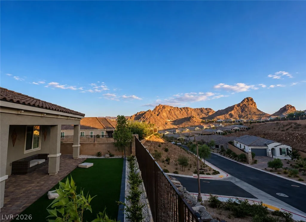 89 Cathedral Wash, Henderson, NV 89011