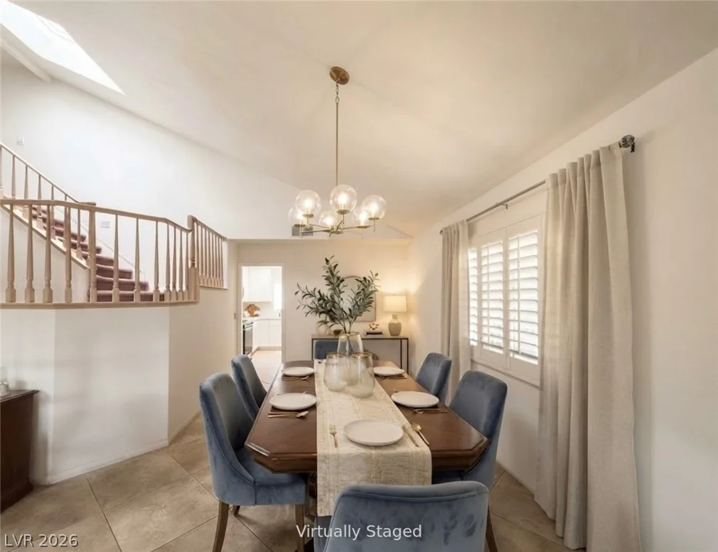 2004 Lady Lake, Las Vegas, NV 89128