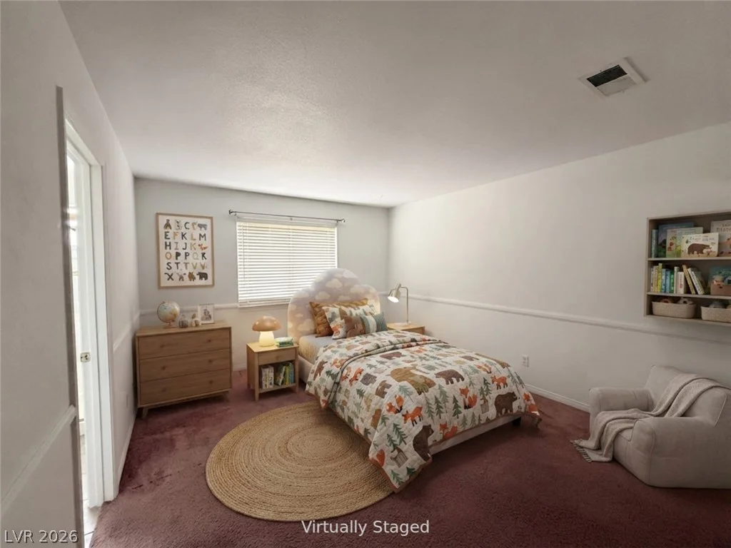 2004 Lady Lake, Las Vegas, NV 89128