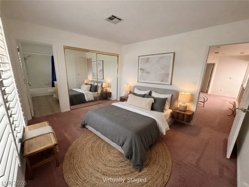 2004 Lady Lake, Las Vegas, NV 89128
