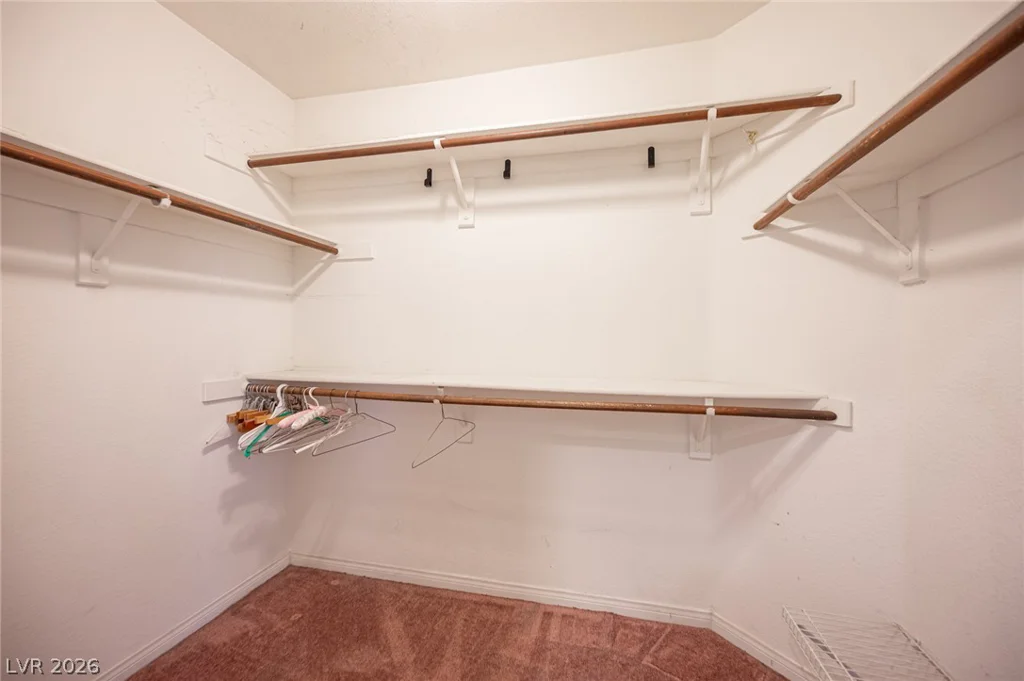 2004 Lady Lake, Las Vegas, NV 89128
