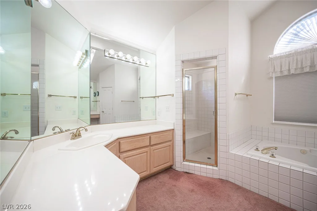 2004 Lady Lake, Las Vegas, NV 89128