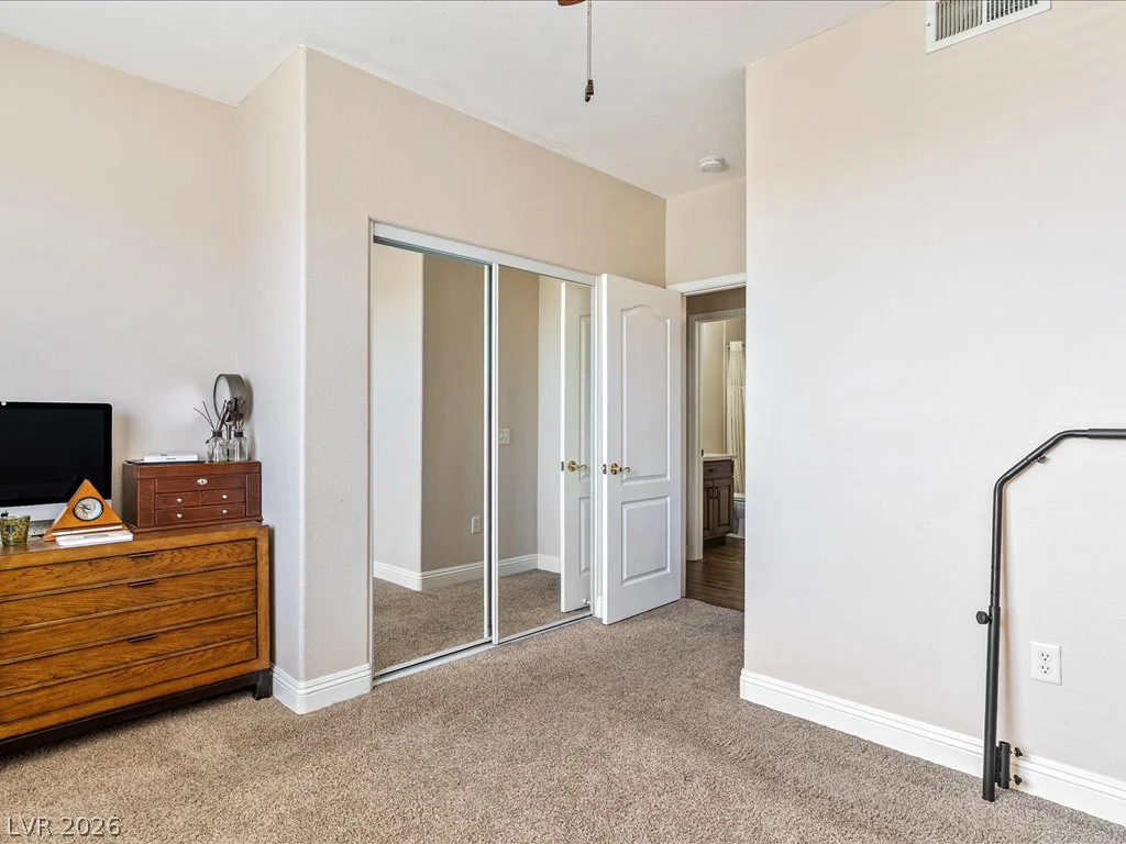 9901 Trailwood, Las Vegas, NV 89134