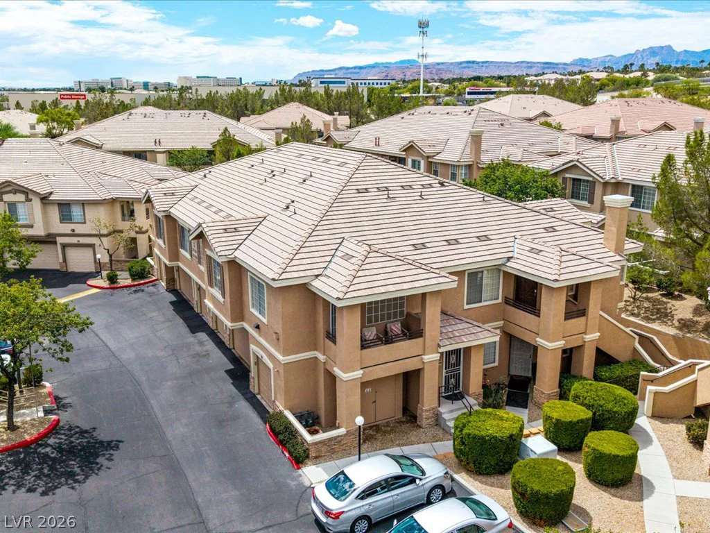 9901 Trailwood, Las Vegas, NV 89134