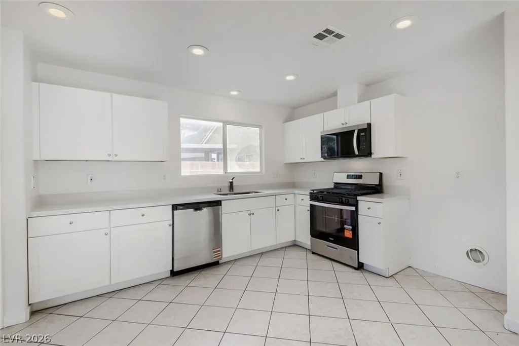 6336 Amethyst Park, Las Vegas, NV 89139