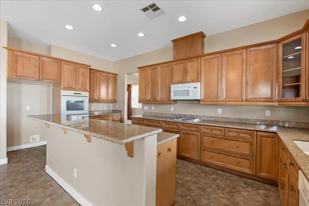 2500 Antique Blossom, Henderson, NV 89052