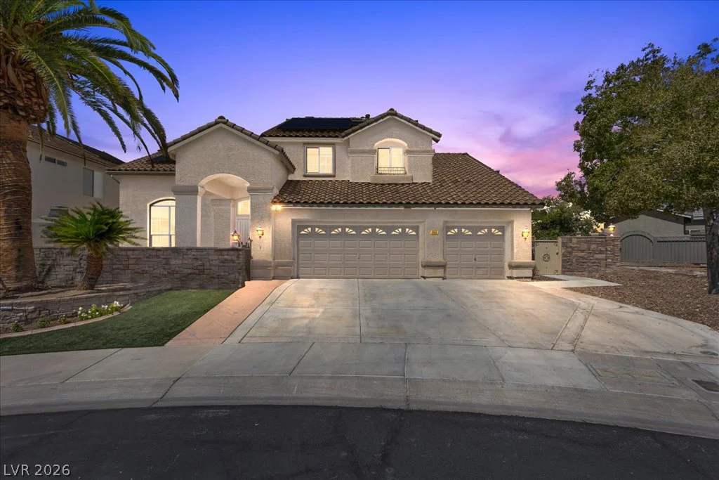 2500 Antique Blossom, Henderson, NV 89052