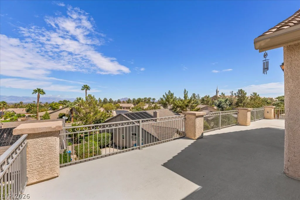 2500 Antique Blossom, Henderson, NV 89052
